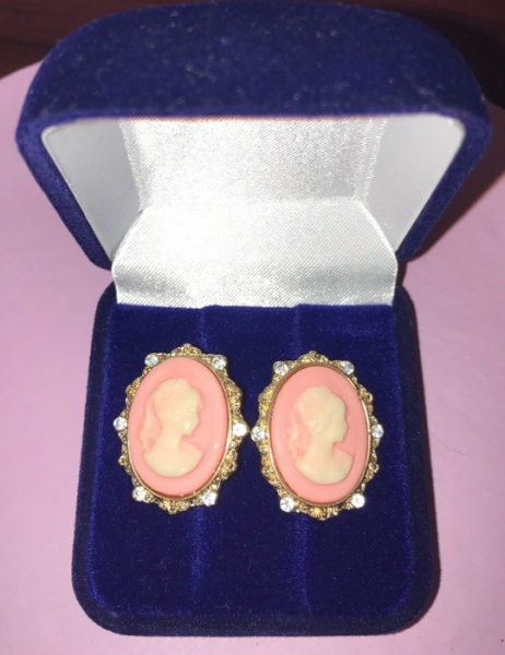 Серьги Камея
